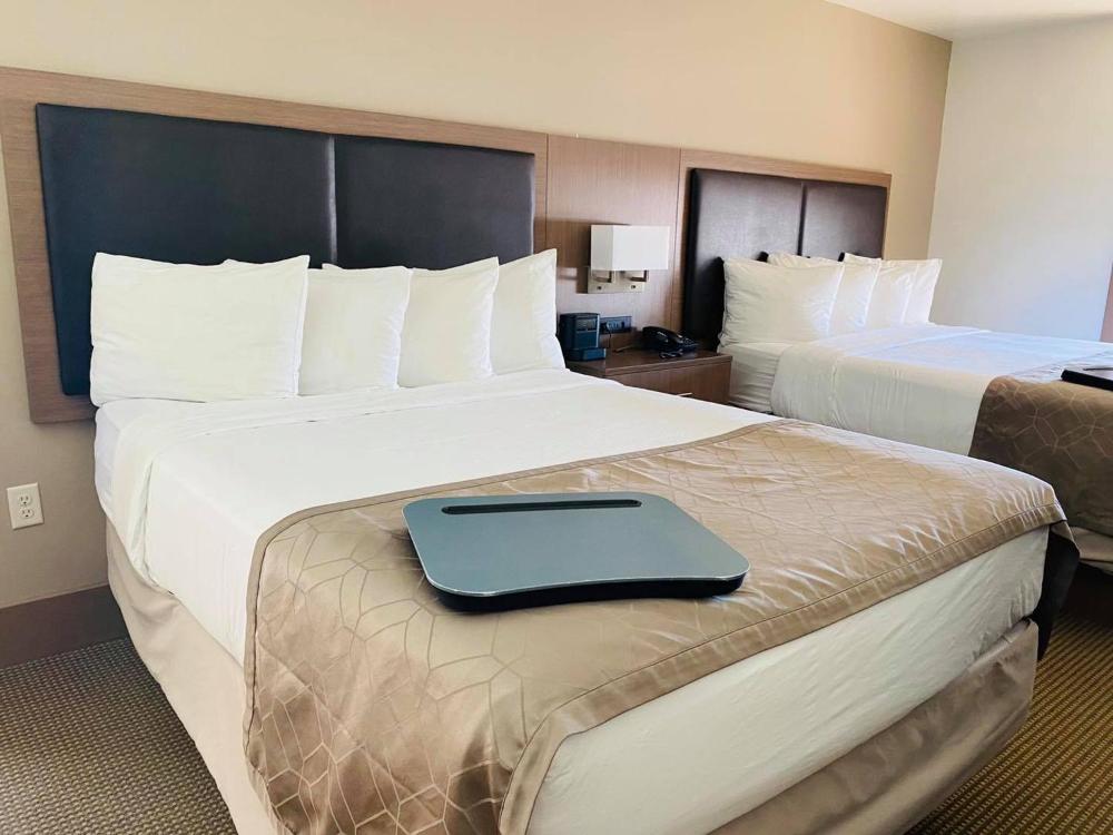 Deluxe Double Room interior